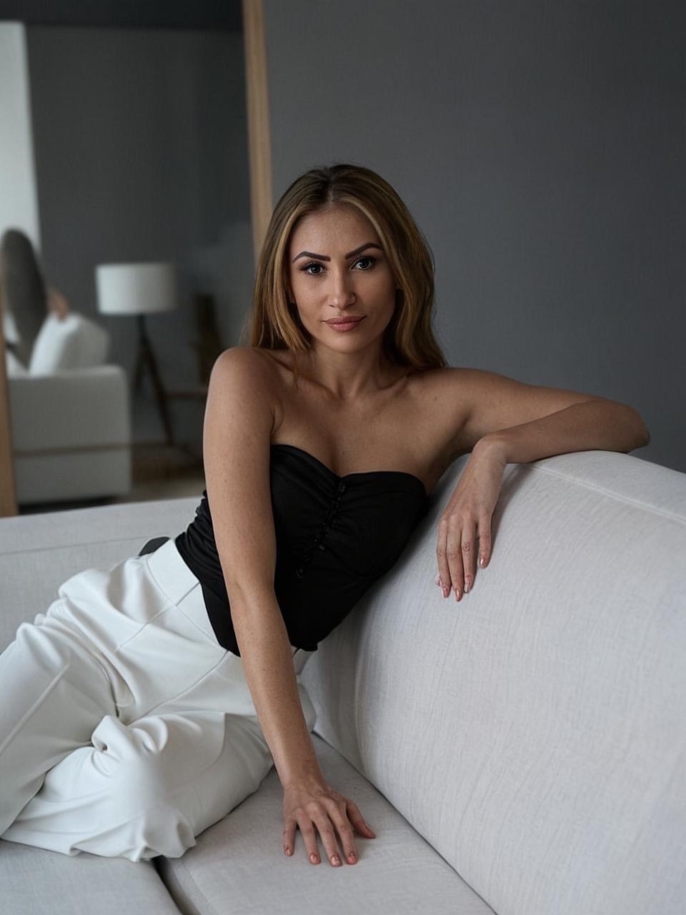 Iva im Studio von Beauty by Iva